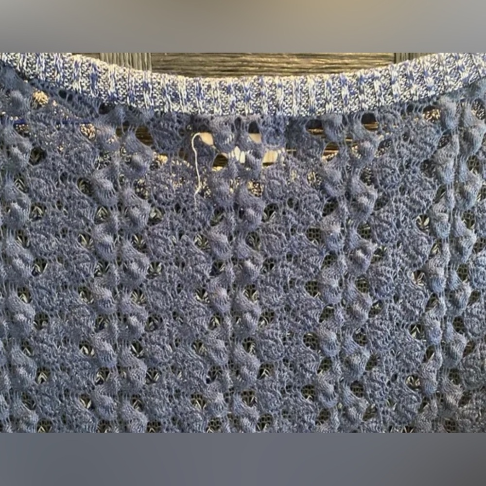 Women’s Crocheted/Knitted Top Size M Navy Blue Gray - Picture 6 of 7